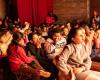 L’artiste Angélique Kidjo fait chanter les enfants de Seine-Saint-Denis