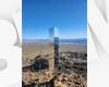 un mystérieux monolithe apparaît près de Las Vegas, quatre ans après une étrange série