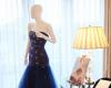 La garde-robe de luxe de la princesse Diana vendue aux enchères pour des millions – .