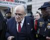 La chute continue pour Rudy Giuliani, radié du barreau de New York – .