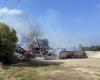 Dans le Nord-Mayenne, un bâtiment agricole de près de 500 m² détruit par un incendie