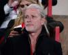 « Depuis deux ans, il est obligé de… », Emmanuel Petit met les pieds dans le plat