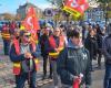 à peine une centaine de manifestants dans les rues de Pontivy