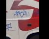 Un bus de l’OL endommagé par des supporters du PSG sur un bateau à destination du Royaume-Uni