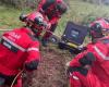 Les pompiers déploient d’importants moyens pour sauver un chien de chasse coincé sous terre