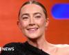 Saoirse Ronan dit que la réaction au clip viral de Graham Norton sur la sécurité des femmes est « sauvage »