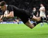 International – Beauden Barrett et Codie Taylor possiblement absents contre la France