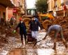 Inondations en Espagne | Le bilan grimpe à 217 morts, le roi et la reine sur place