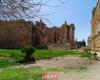 Israël frappe le quartier gréco-catholique de Baalbeck et un missile frappe un parking près de ruines historiques