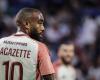 Alexandre Lacazette lance le derby