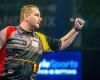 Van den Bergh démarre parfaitement la phase de groupes du Grand Slam of Darts, De Decker tombe immédiatement