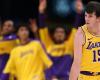 Les Lakers se dirigent vers une victoire de rebond