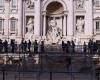 une passerelle inaugurée au-dessus de la fontaine de Trevi (photos)