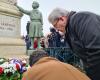 Jean-Luc Mélenchon assiste à la cérémonie du 11 novembre à Gentioux-Pigerolles