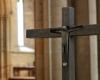 hosties et leur coupe volées dans une église de la Somme