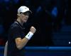 Sinner bat Fritz en deux sets et voit la demi-finale – ATP Finals