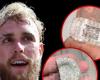 Jake Paul Cops montre une montre à 7 millions de dollars et des cache-oreilles en diamant avant le combat de Mike Tyson