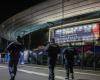 la manifestation contre le match déplacée de la mairie de Saint-Denis au Front populaire