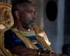 Denzel Washington dit qu’il a eu un baiser homosexuel dans “Gladiator II” qui a été interrompu