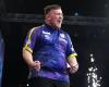 Luke Littler se bat pour devancer Mike De Decker au Grand Slam of Darts