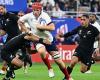 Thibaud Flament et le groupe des invaincus face aux All Blacks