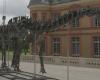 un dinosaure géant en vente dans les Yvelines