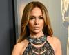 Jennifer Lopez lance un look semi-transparent audacieux sur le tapis rouge