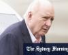 Alan Jones arrêté pour attentat à la pudeur