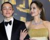 Angelina Jolie sur le tapis rouge avec son fils Knox Jolie-Pitt aux Governors Awards 2024