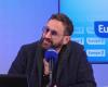 ce détail physique qui interpelle son émission sur Europe 1