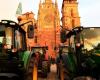 les tracteurs convergent à nouveau vers Rodez, suivez cette nouvelle journée de mobilisation