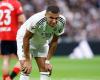 Kylian Mbappé se fait tacler