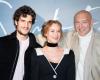 Regards complices entre Louis Garrel, Diane Kruger et Vincent Cassel à la première de “Saint-Ex” à Paris