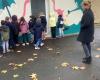 dans cette école de l’Aude, les élèves ont transformé les toilettes grâce à une fresque participative