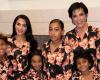 Kim Kardashian pose avec ses 4 enfants