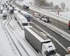 150 000 foyers toujours sans électricité, -10°C la nuit, panique sur les routes, images de l’épisode neigeux en France