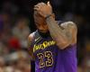 Les Lakers reconsidèrent le but de LeBron James en 82 matchs au milieu d’une crise