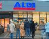 Files d’attente, bousculades : pourquoi cet engouement dans plusieurs Aldi à travers le pays ?