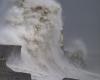 La tempête Darragh devient meurtrière en Angleterre alors que de violentes rafales dépassent les 80 à 90 mph au Royaume-Uni et en Irlande