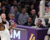 LeBron James revient et les Lakers tiennent bon pour battre les Memphis Grizzlies