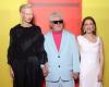 Pedro Almodovar entouré de Julianne Moore et Tilda Swinton à Paris