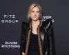 Chaussures à plateforme XXL et maxi épaulettes, Mélanie Laurent fait sensation en Balmain