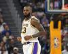 Pourquoi LeBron James ne joue-t-il pas contre Sacramento ? JJ Redick apporte des éclaircissements sur l’absence de la star de 39 ans